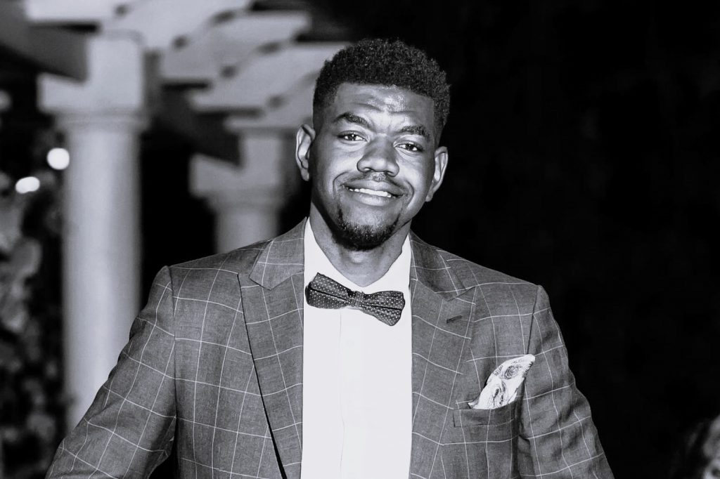 Tsungi Njini Photograph grey